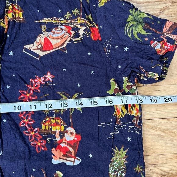 Christmas Mens button up small - Picture 5 of 6